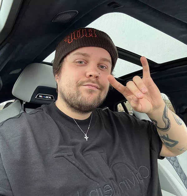 Позиция Guacamolemolly по войне в Украине Позиция Guacamolemolly по войне в Украине