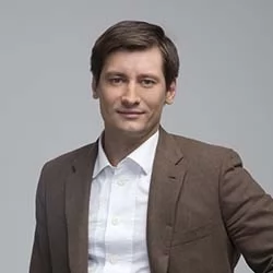 Дмитро Гудков