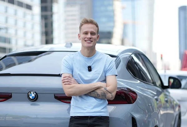 Александр Орловский со своим авто фото Александр Орловский со своим авто фото