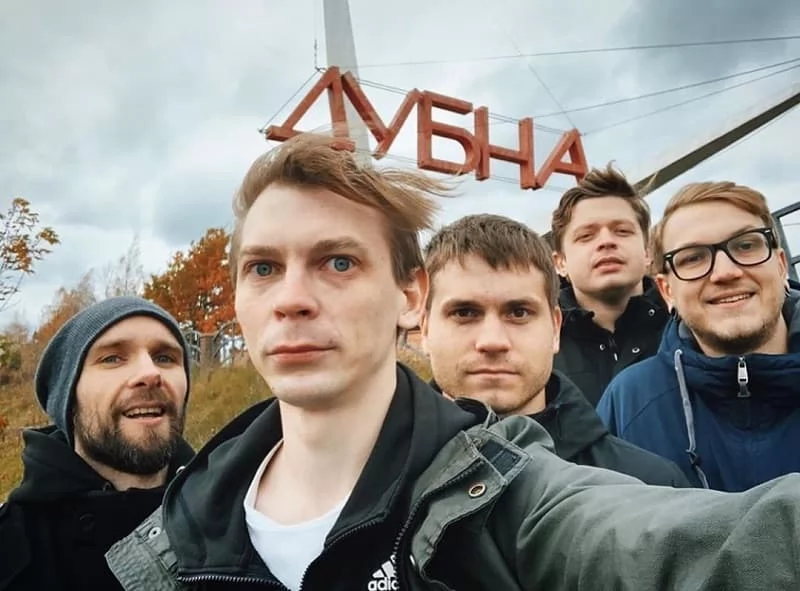 Группа Порнофильмы о войне в Украине